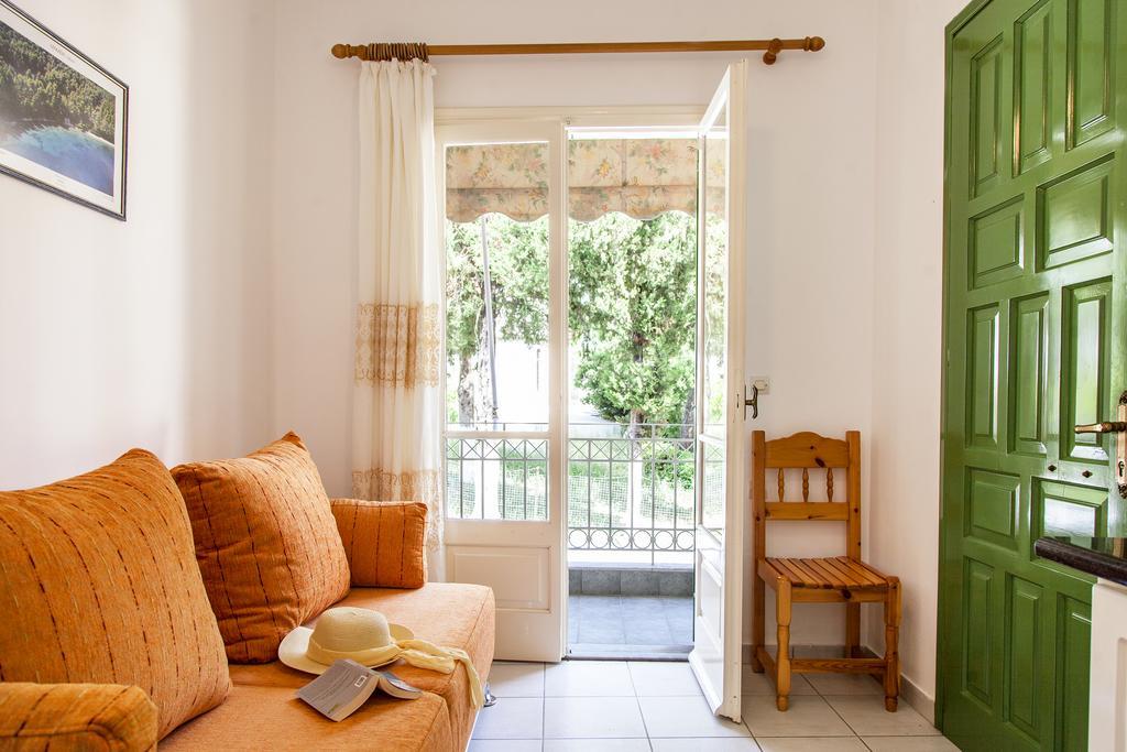 Georgakis George Rooms Vasilikí Eksteriør billede