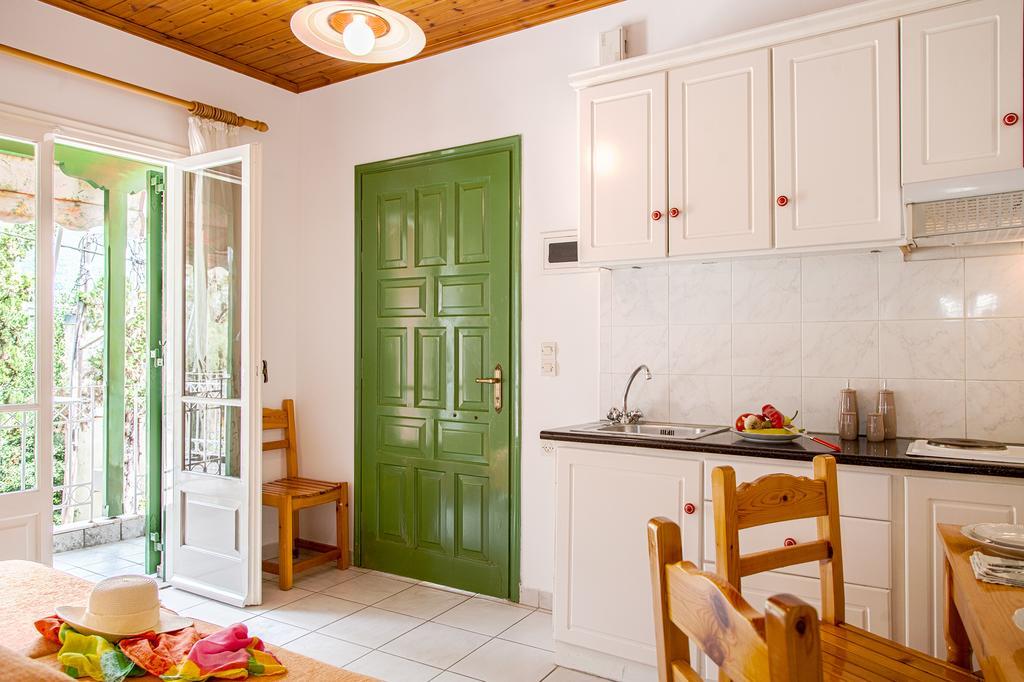 Georgakis George Rooms Vasilikí Eksteriør billede