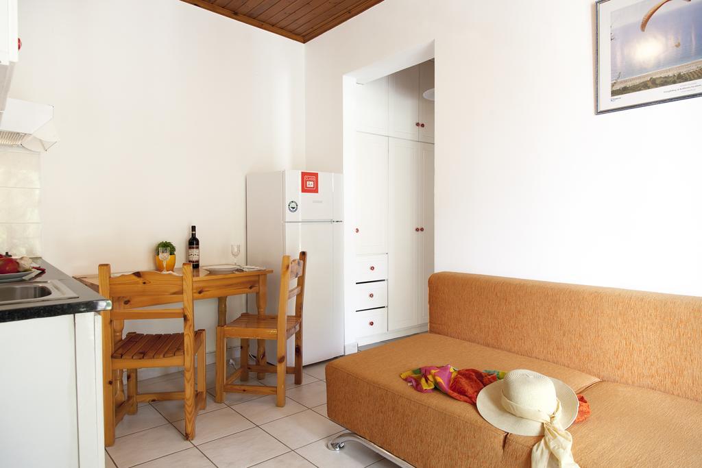 Georgakis George Rooms Vasilikí Eksteriør billede